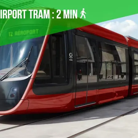 דירה One Minute From - Air Conditioning - Wi-fi - Tram - Fully Equipped Kitchen